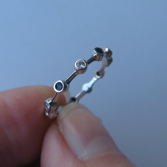 Genuine Diamonds Enamel In 18K White Gold Ring Size 5 - Picture 4 of 12